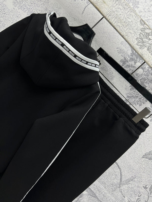 Miu Miu 25 Lazy Suits Nero Cotone