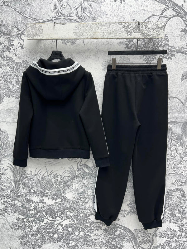 Miu Miu 25 Lazy Suits Nero Cotone