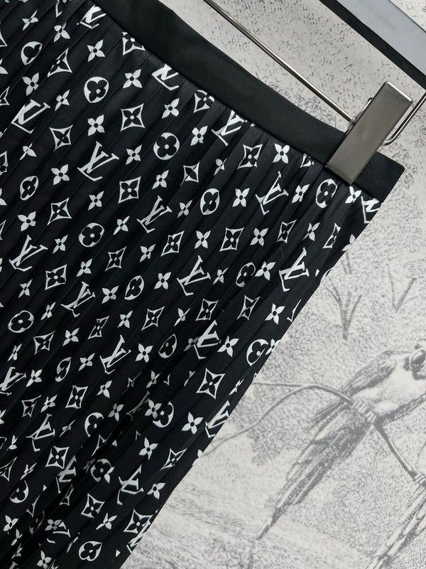 LV 25 Flower Barrage Print Lapel Dress Black Polyester