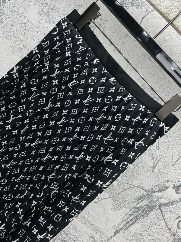 LV 25 Flower Barrage Print Lapel Dress Black Polyester