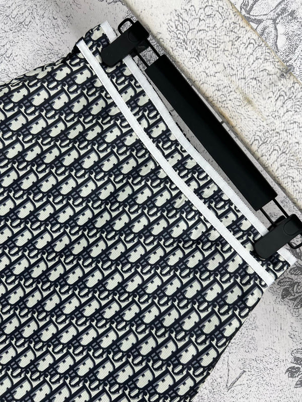 CD 25 Ribbon Skirt Black White Cotton