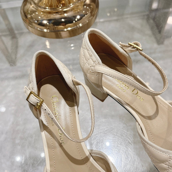 CD Ballet Pump White Quilted Cowhide