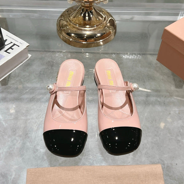 Miu 25C Flat Mule Pink Pastel Patent Leather 235309