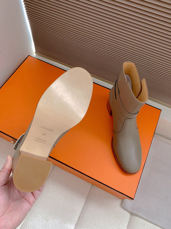 HM Frenchie 50 Ankle Boot Taupe Gray Cowhide 464341