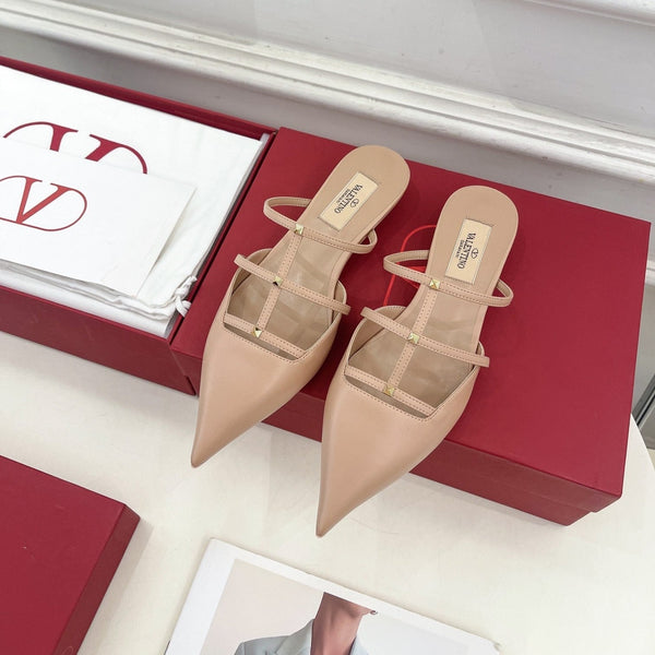 Sandalo Rockstud Wispy Beige in pelle di vitello 20 mm