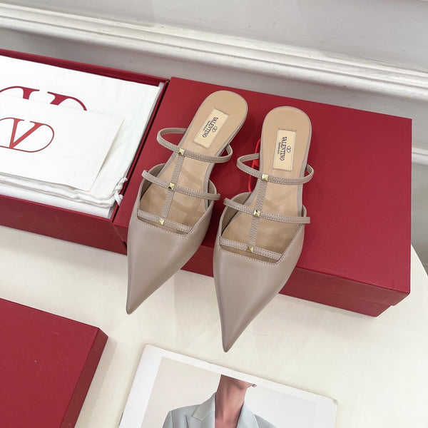 Mule Rockstud Wispy Cinnamon in pelle di vitello rosa 20 mm