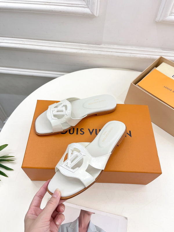 isola flat mule vitello bianco