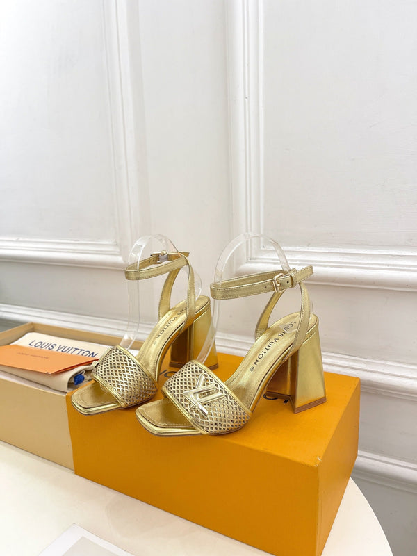 shake platform 90 gold metalic calfskin