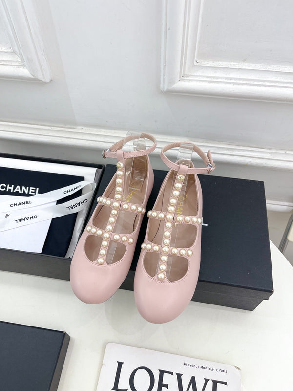 CC Mary Jane 10mm In Light Pink With Small Pearls Lambskin 948760