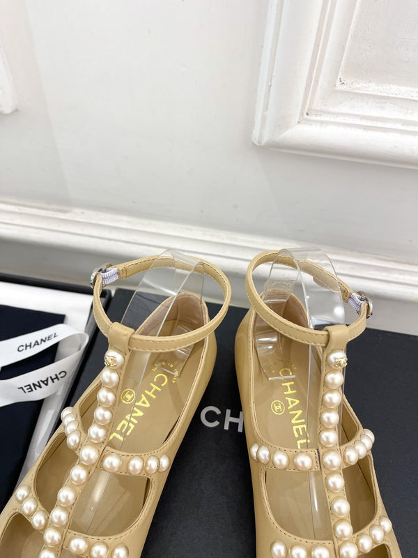 CC Mary Jane 10mm In Buff Yellow With Small Pearls Lambskin 948762