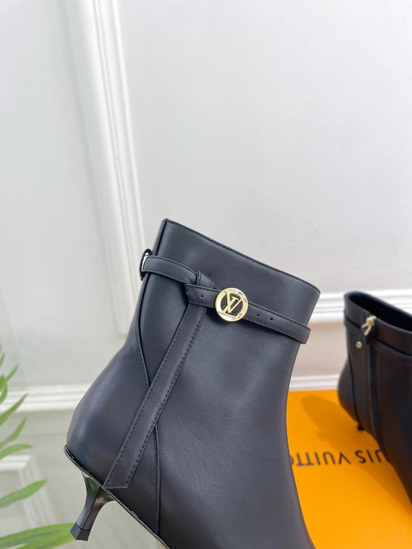 Stivaletto LV Stellar 40mm in pelle di vitello nera liscia