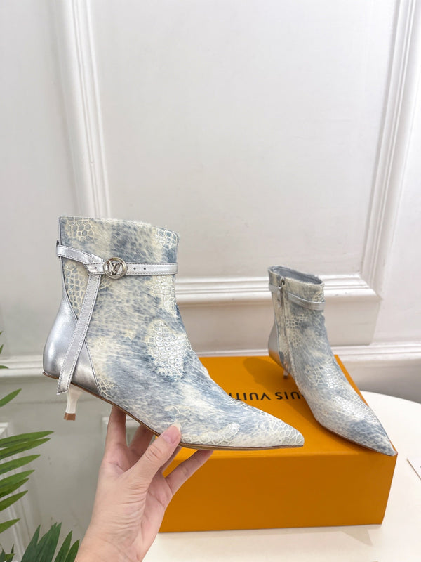 LV Stellar Ankle Boot 40mm White Mix Blue Calfskin
