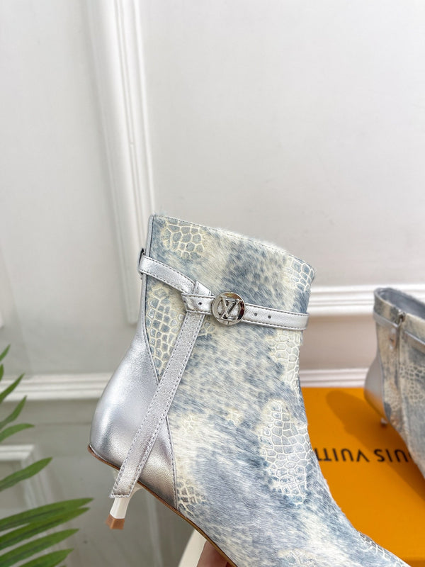 LV Stellar Ankle Boot 40mm White Mix Blue Calfskin
