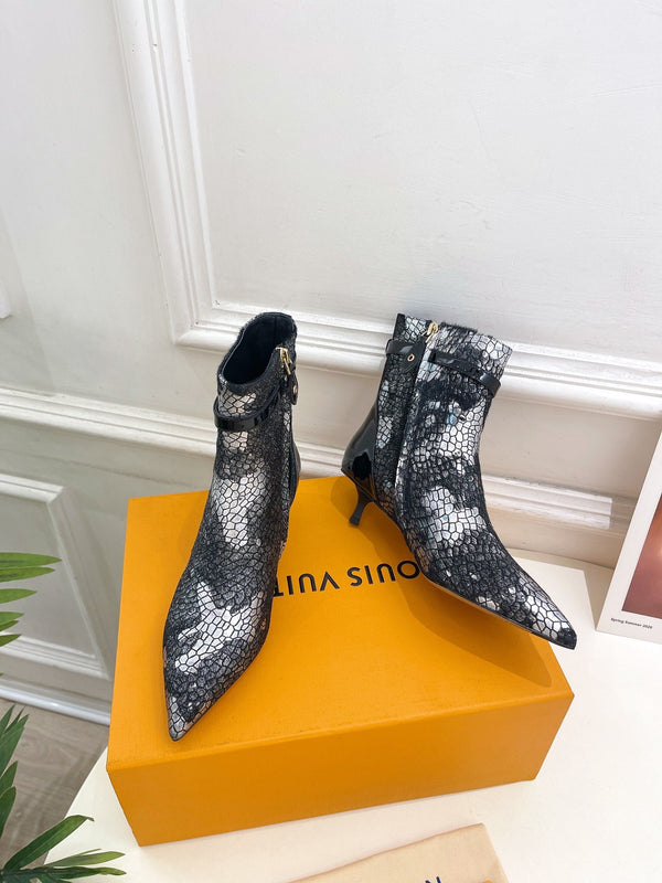 Stivaletto LV Stellar 40mm in pelle di vitello bianca e nera