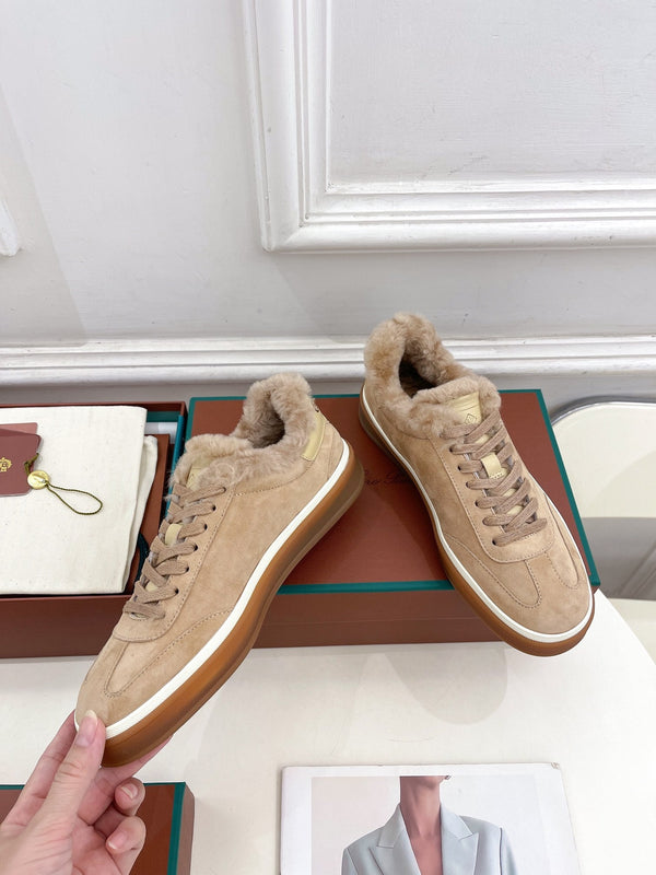 LP Tennis Walk Sneaker In Light Brown Suede Lined With Wool Fleece 988272