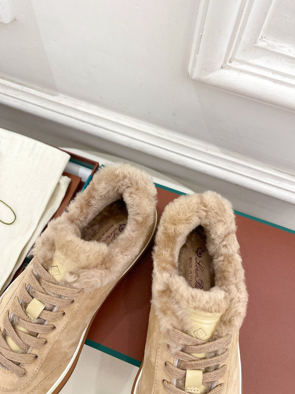 LP Tennis Walk Sneaker In Light Brown Suede Lined With Wool Fleece 988272
