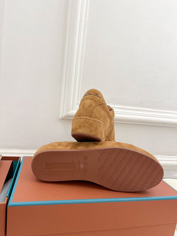 LP Nuage Sneaker In Light Caramel Suede 988295