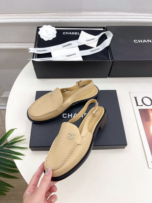 CC 25S Slingback Loafer Beiege Calfskin