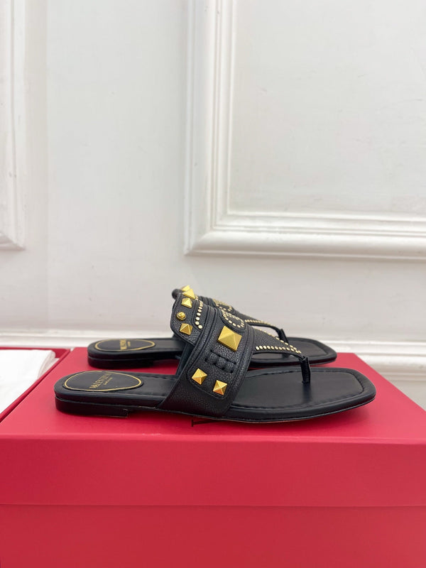 Plaster Caster Buffalo Thong Sandal Black Calfskin And Cowhide 307474Plaster Caster Buffalo Thong Sandal Black Calfskin And Cowhide 307474