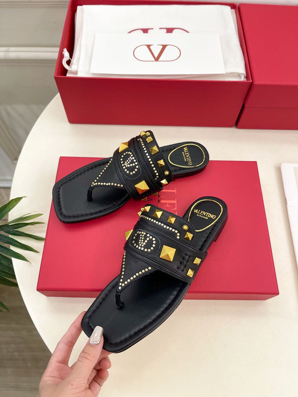 Plaster Caster Buffalo Thong Sandal Black Calfskin And Cowhide 307474Plaster Caster Buffalo Thong Sandal Black Calfskin And Cowhide 307474