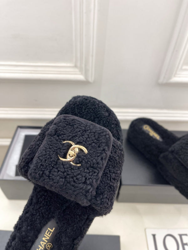 CC 25s Logo Slippers 50mm Black Wool GHW 435261