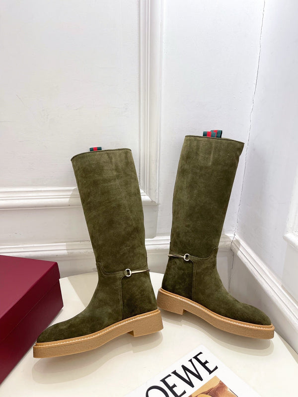 Gucci 25𝐬𝐬 hight boots olive green suede 435371