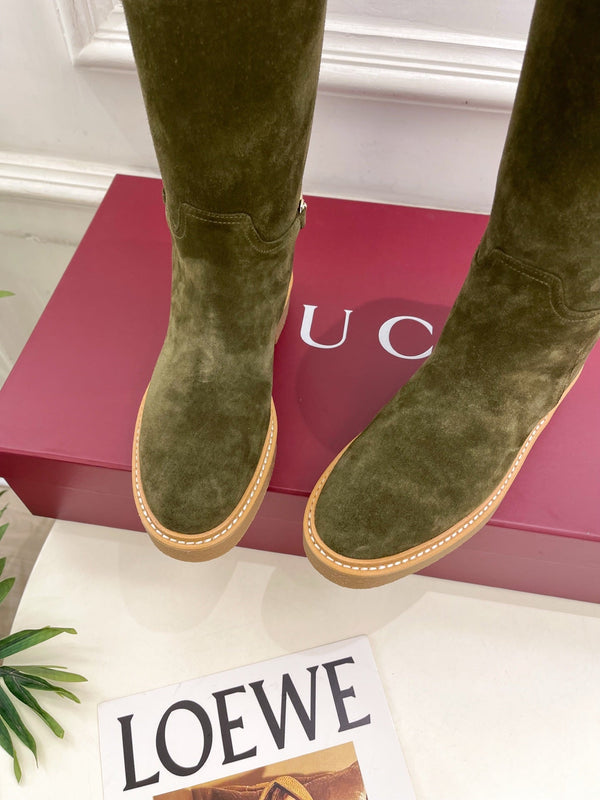 Gucci 25𝐬𝐬 hight boots olive green suede 435371