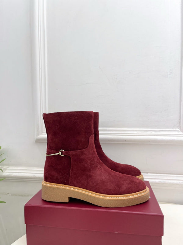 Gucci 25𝐬𝐬 horsebit ankle boots wine red suede 435375