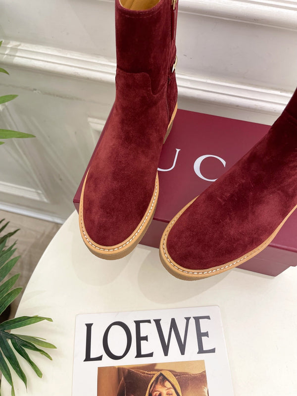 Gucci 25𝐬𝐬 horsebit ankle boots wine red suede 435375