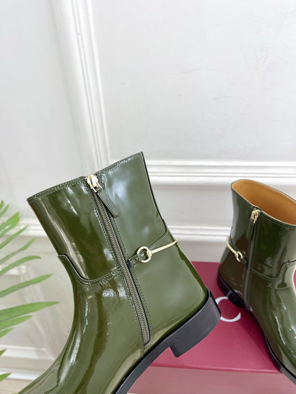 Gucci 25𝐬𝐬 horsebit ankle boots dark olive green patent calfskin