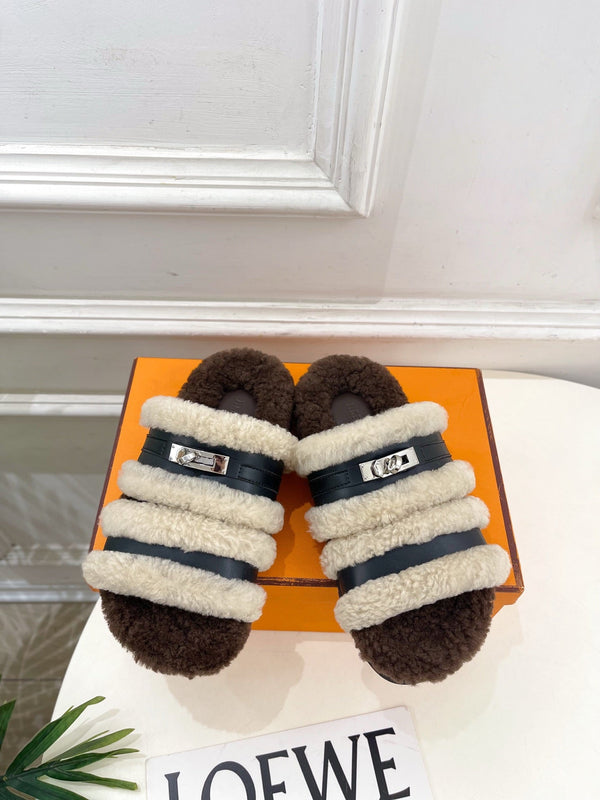 HM Slippers Classic Kelly Sliver Buckle Brown Black Wool