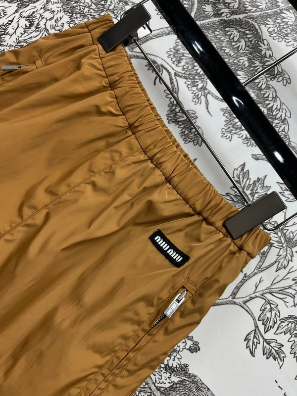 MIU 25S HIGH WAIST SHORTS BROWN IN NYLON 263021