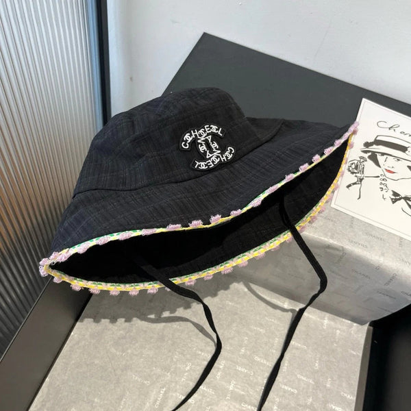 BLACK BUCKET HAT WITH FLORAL BORDER 673996