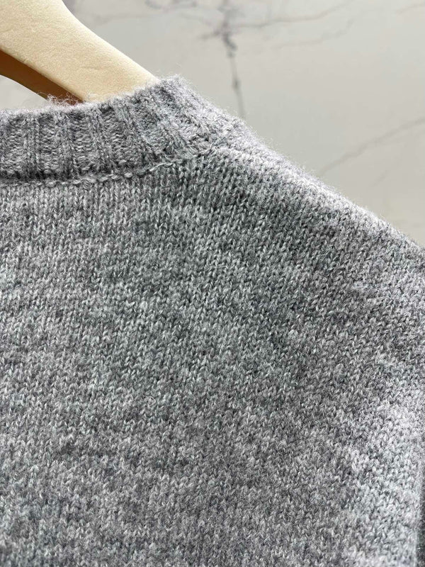 MIUMIU CARDIGAN STYLE 426