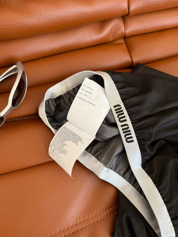 STRAIGHT PANTS 24 WITH NARROW WAIST DETAIL 265717