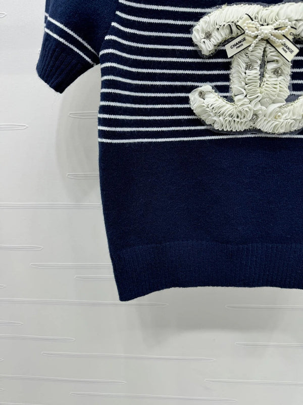 CHANEL SHORT-SLEEVE KNITTED PUFF-SLEEVE TOP 274951