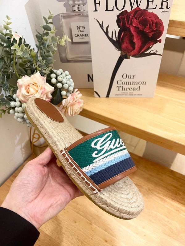 GG SLIDES IN MULTICOLOR RAFFIA