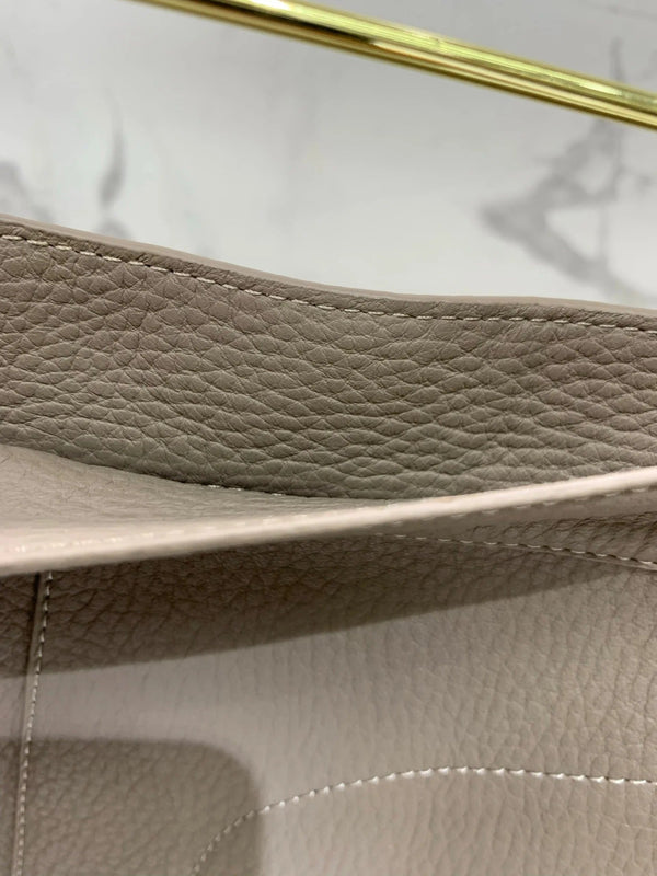 HERMES 25S LEATHER JACKET WITH LEATHER SHORTS