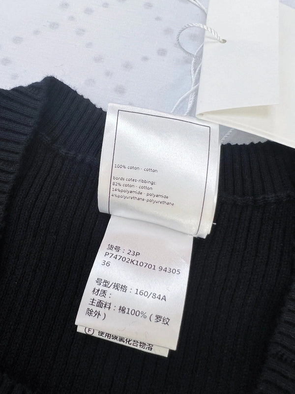 CHANEL KNIT TOP STYLE 22