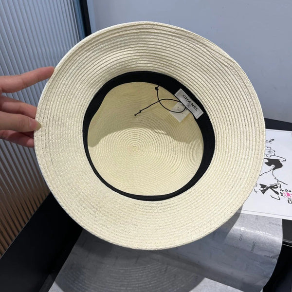 STRAW BUCKET HAT IN IVORY WITH RIBBON BOW 673977