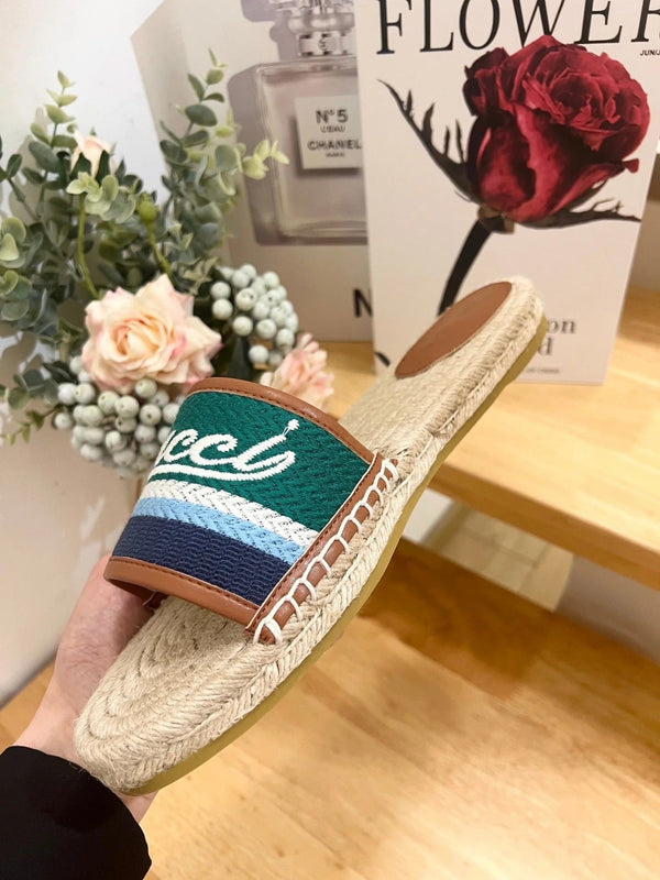 GG SLIDES IN MULTICOLOR RAFFIA