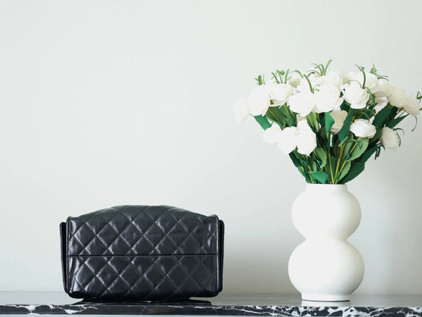 CHANEL 25S HOBO BAG 30 CM IN BLACK LIGHT GLOSSY LEATHER WITH GOLD HARDWARE