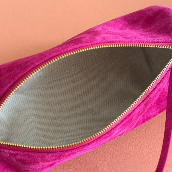 SUEDE BAG 22 FUCHSIA GOLD HARDWARE