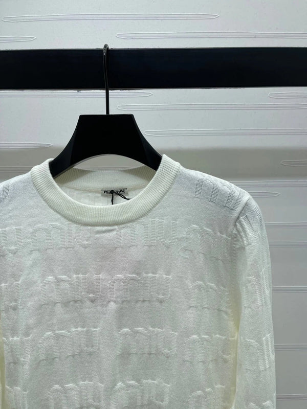 MIUMIU KNITTED SWEATER STYLE 466