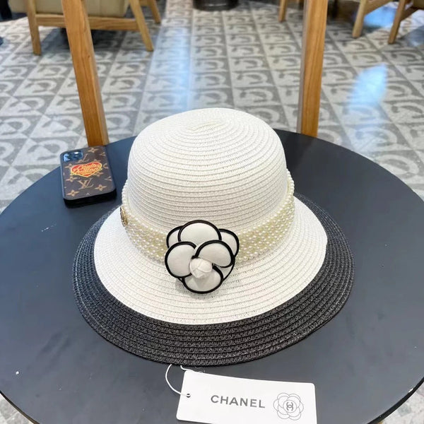 STRAW BUCKET HAT WHITE WITH PEARLS 672764