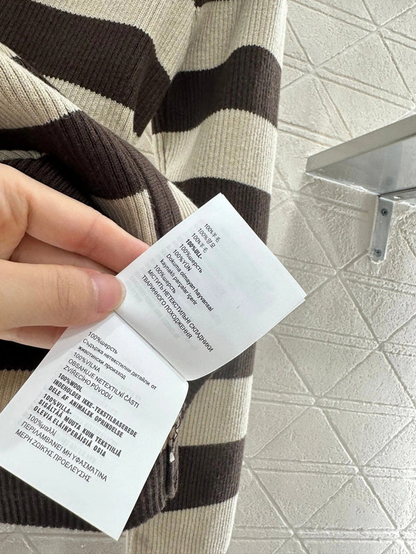 MIUMIU ZIP-UP KNIT TOP STYLE 20