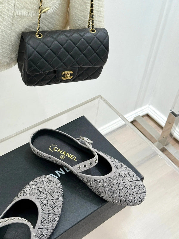 CC Flat Mules 25ss In Grey Embellished With Rhinestones