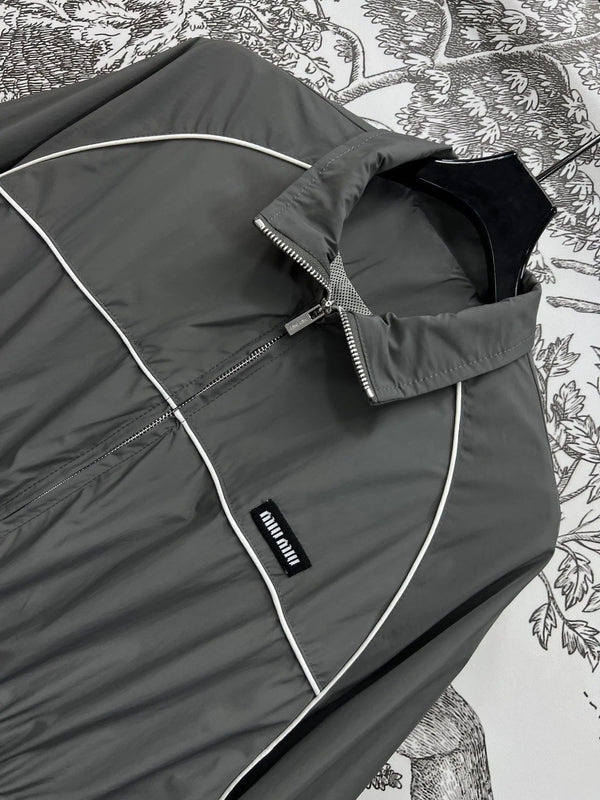 MIU 25S HOODED JACKET GREY IN NYLON 263119