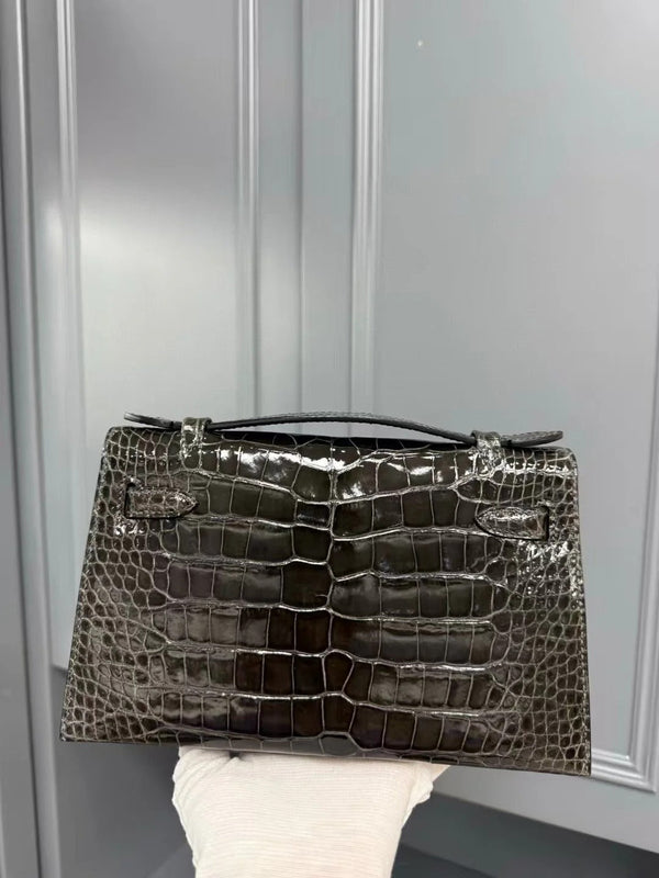 HM KELLY MINI 22 IN BROWN AMERICAN ALLIGATOR SILVER BUCKLE