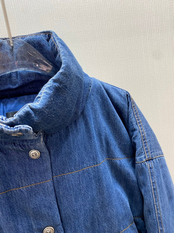 CHANEL 25S DOWN JACKET STYLE 212